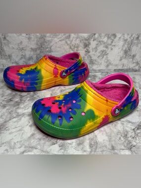 Crocs Classic Clog Fleece Lined Tie Dye Rainbow Pinkk Slip On Shoes M7/W9